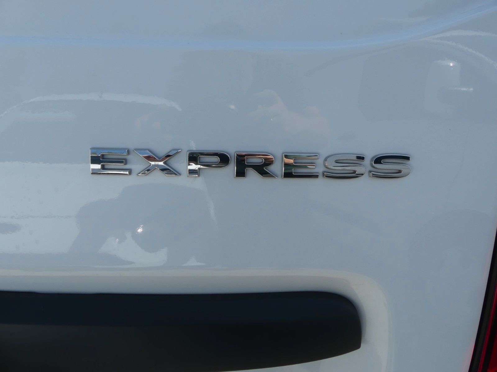 Fahrzeugabbildung Renault Express Extra Klima SHZ Kamera MAL