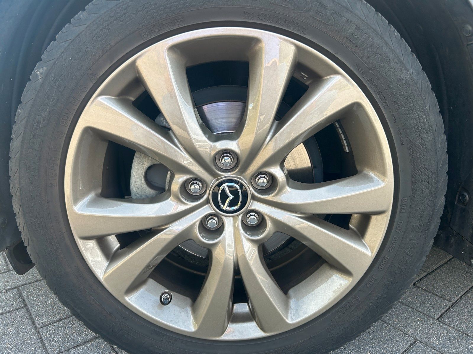 Fahrzeugabbildung Mazda CX-30 Selection AWD mit AHK