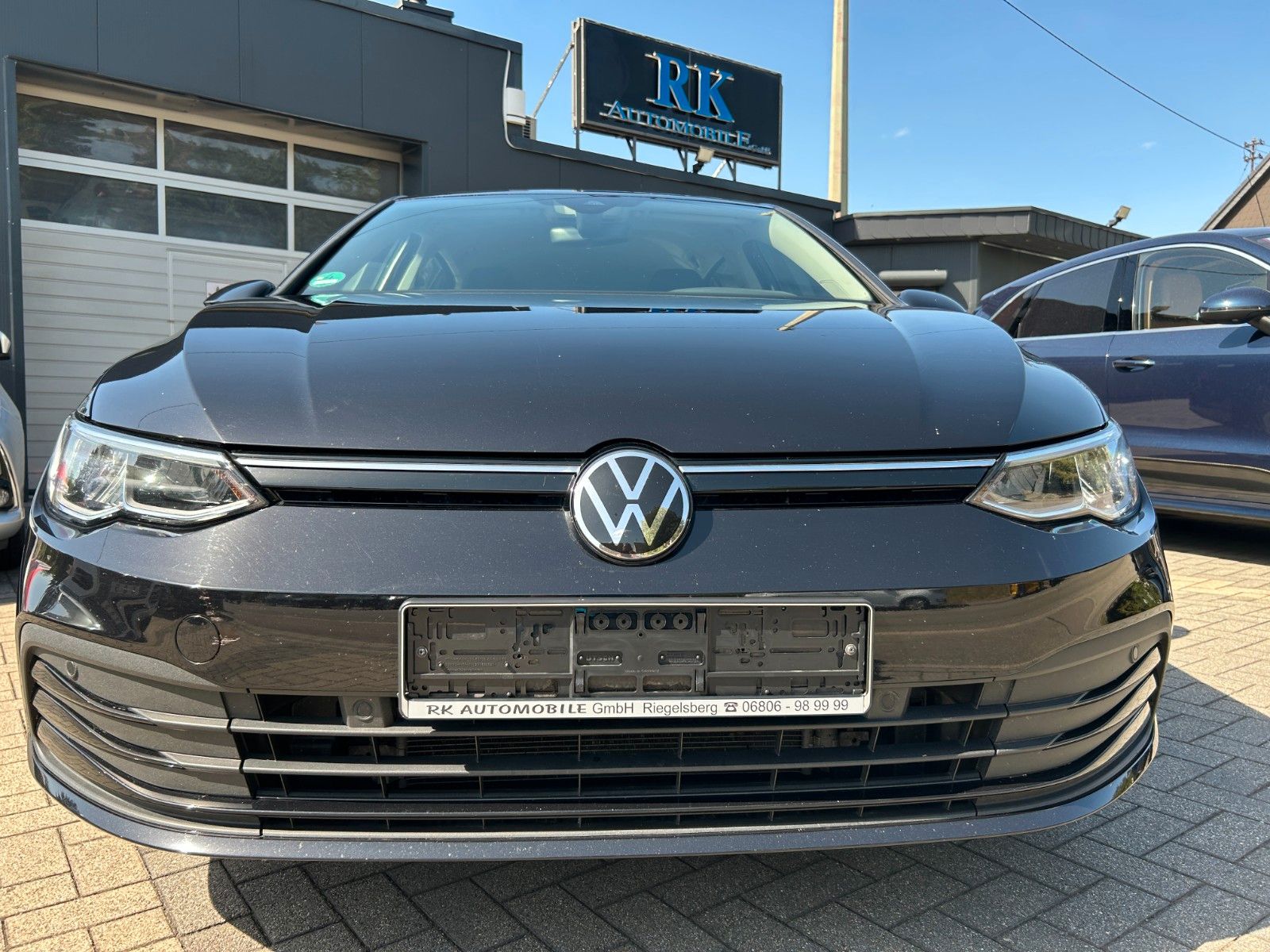 Fahrzeugabbildung Volkswagen Golf VIII Lim. AKTIV