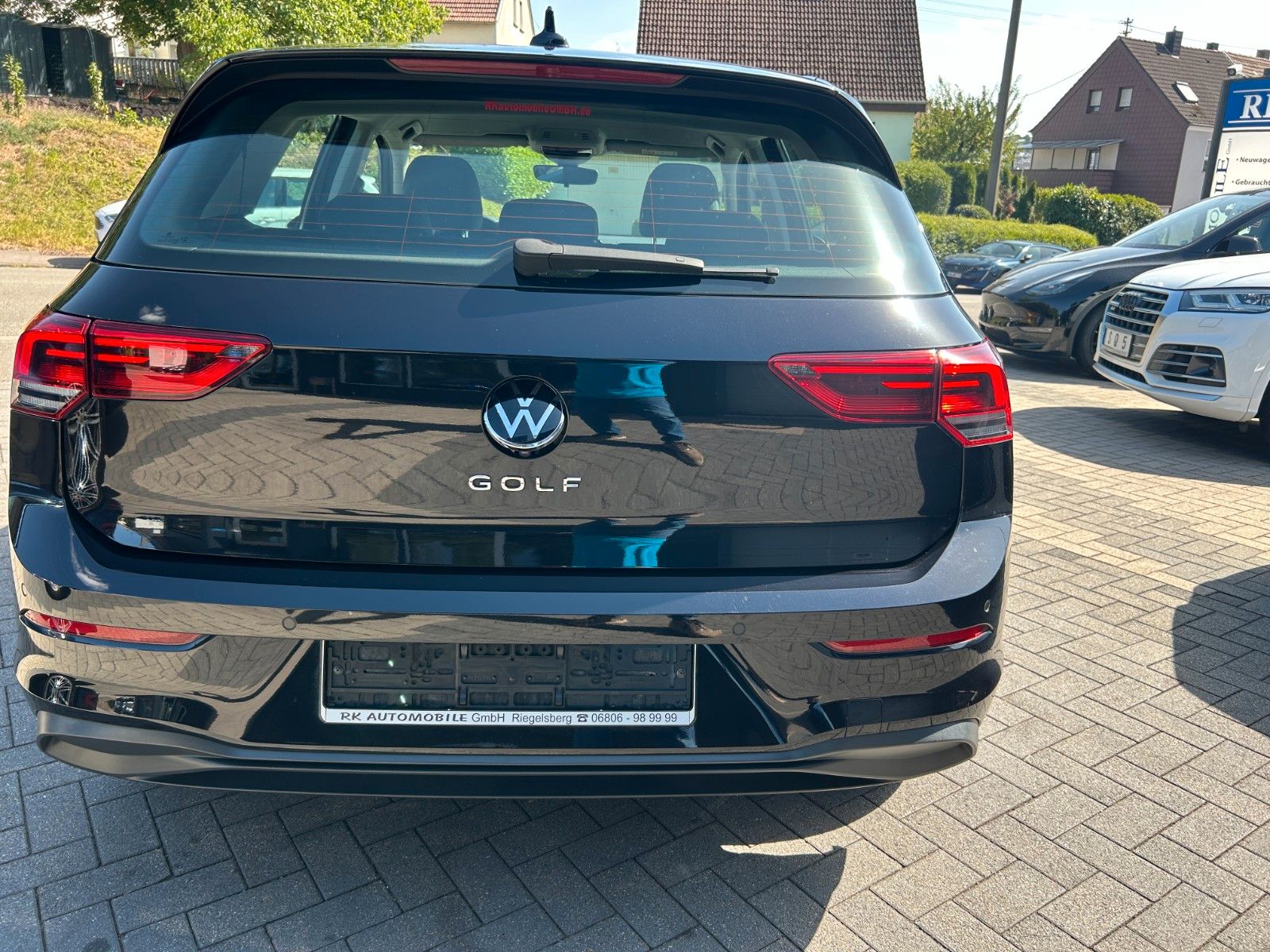 Fahrzeugabbildung Volkswagen Golf VIII Lim. AKTIV