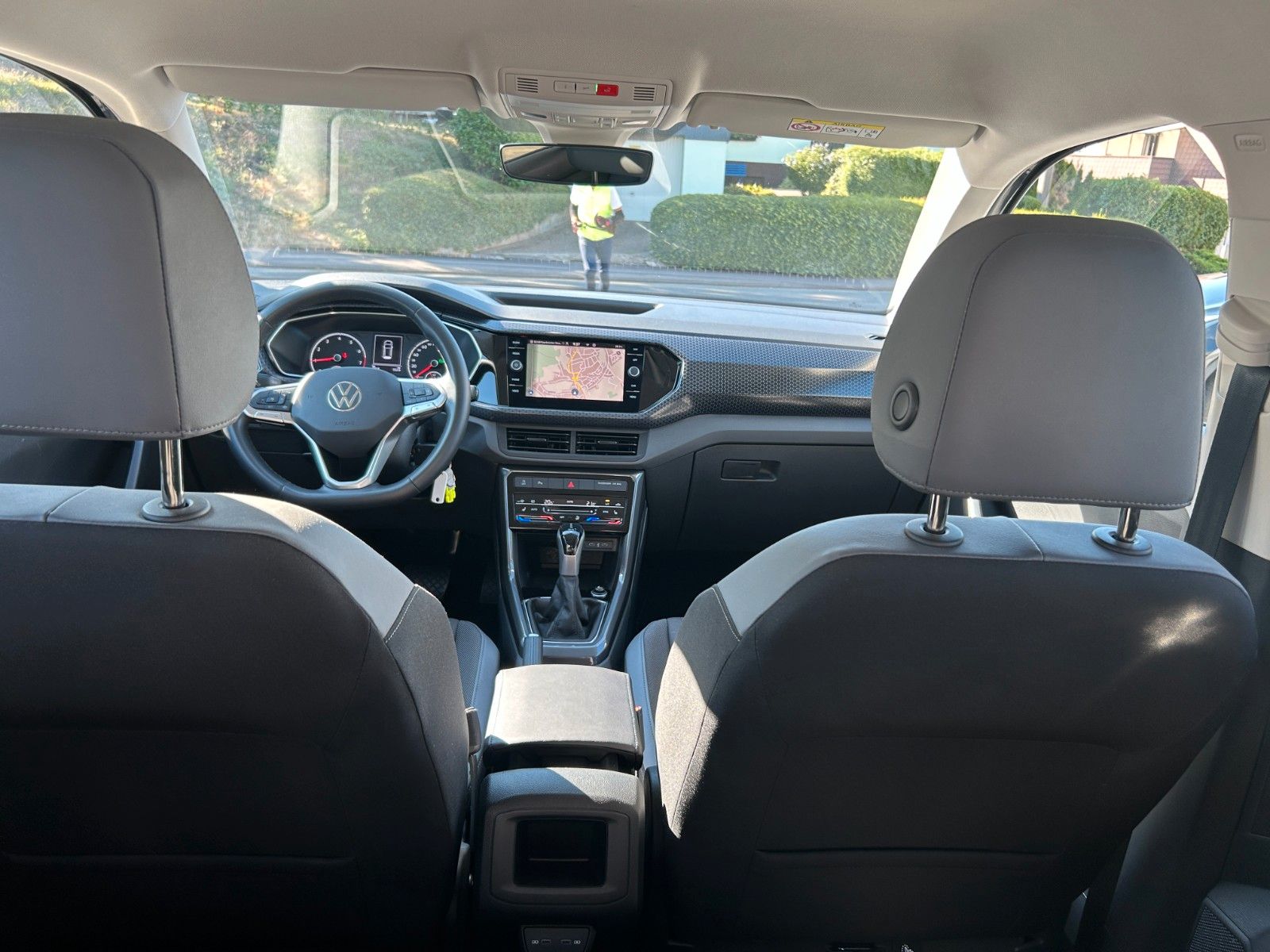 Fahrzeugabbildung Volkswagen T-Cross Life 1,5 TFSI
