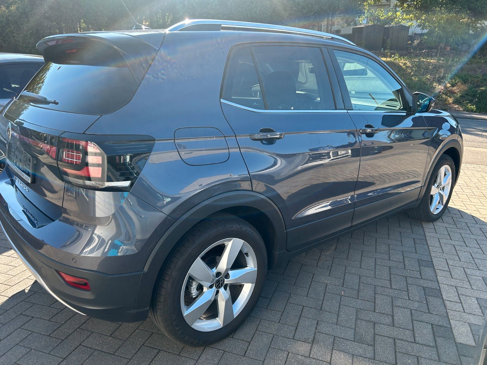 Fahrzeugabbildung Volkswagen T-Cross Life 1,5 TFSI