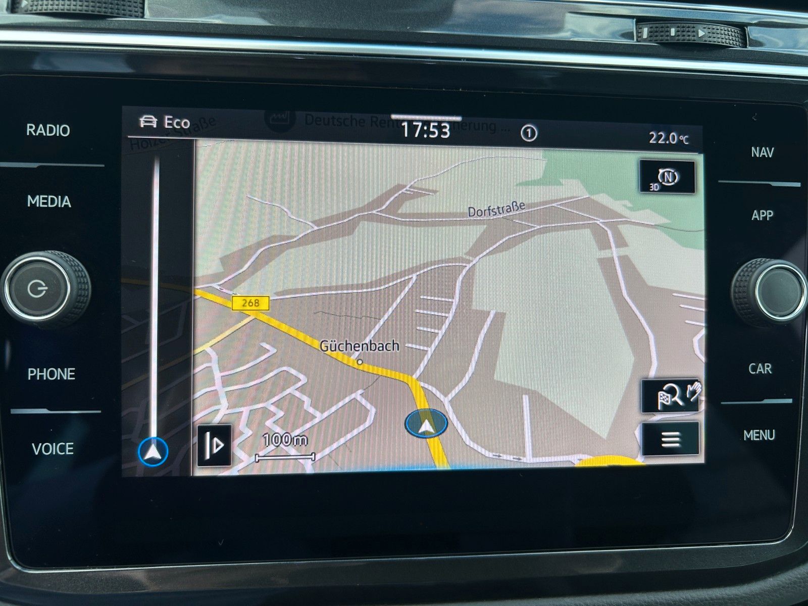 Fahrzeugabbildung Volkswagen Tiguan R-Line  Standheizung AHK
