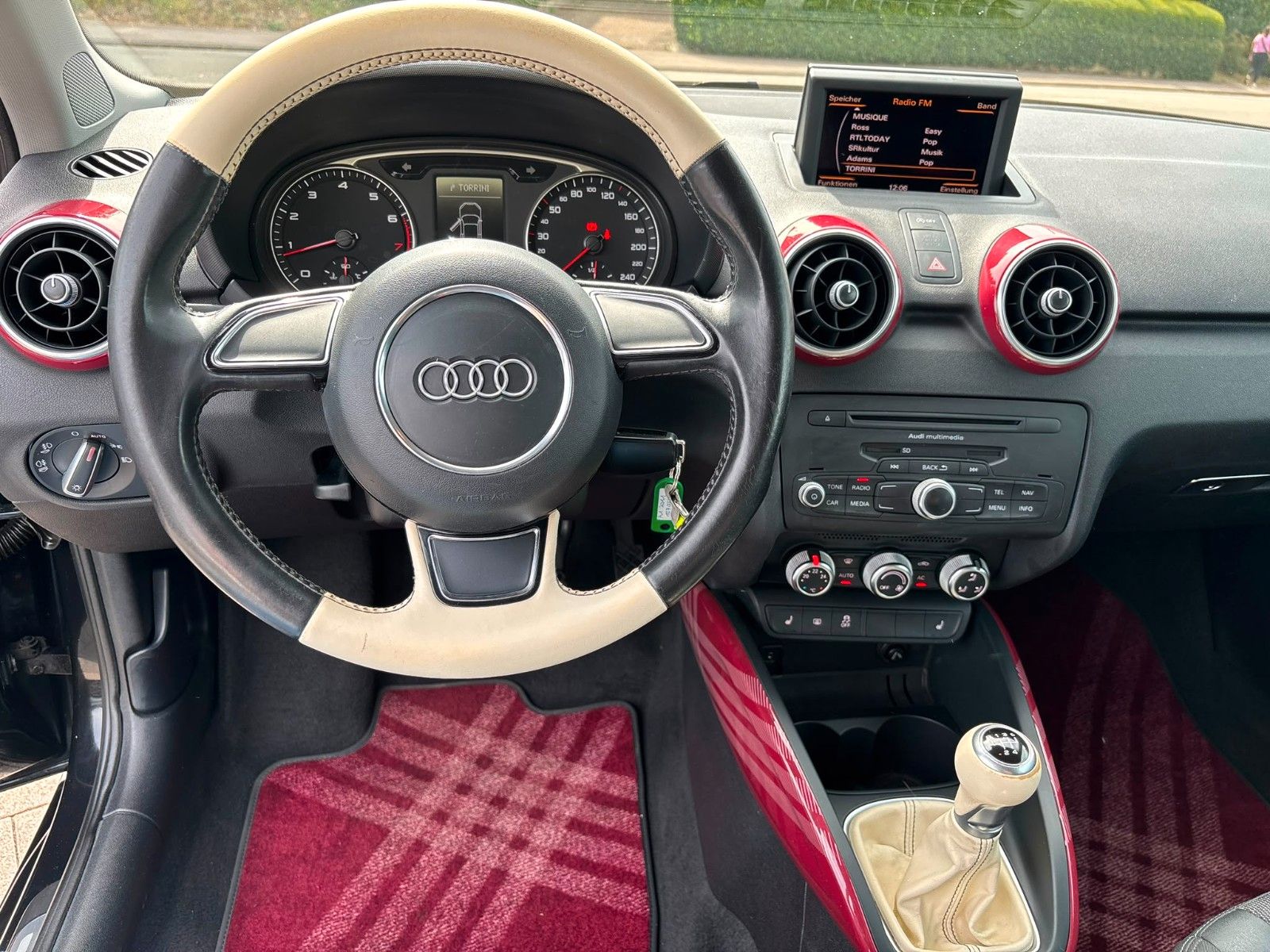 Fahrzeugabbildung Audi A1 Ambition limited edition