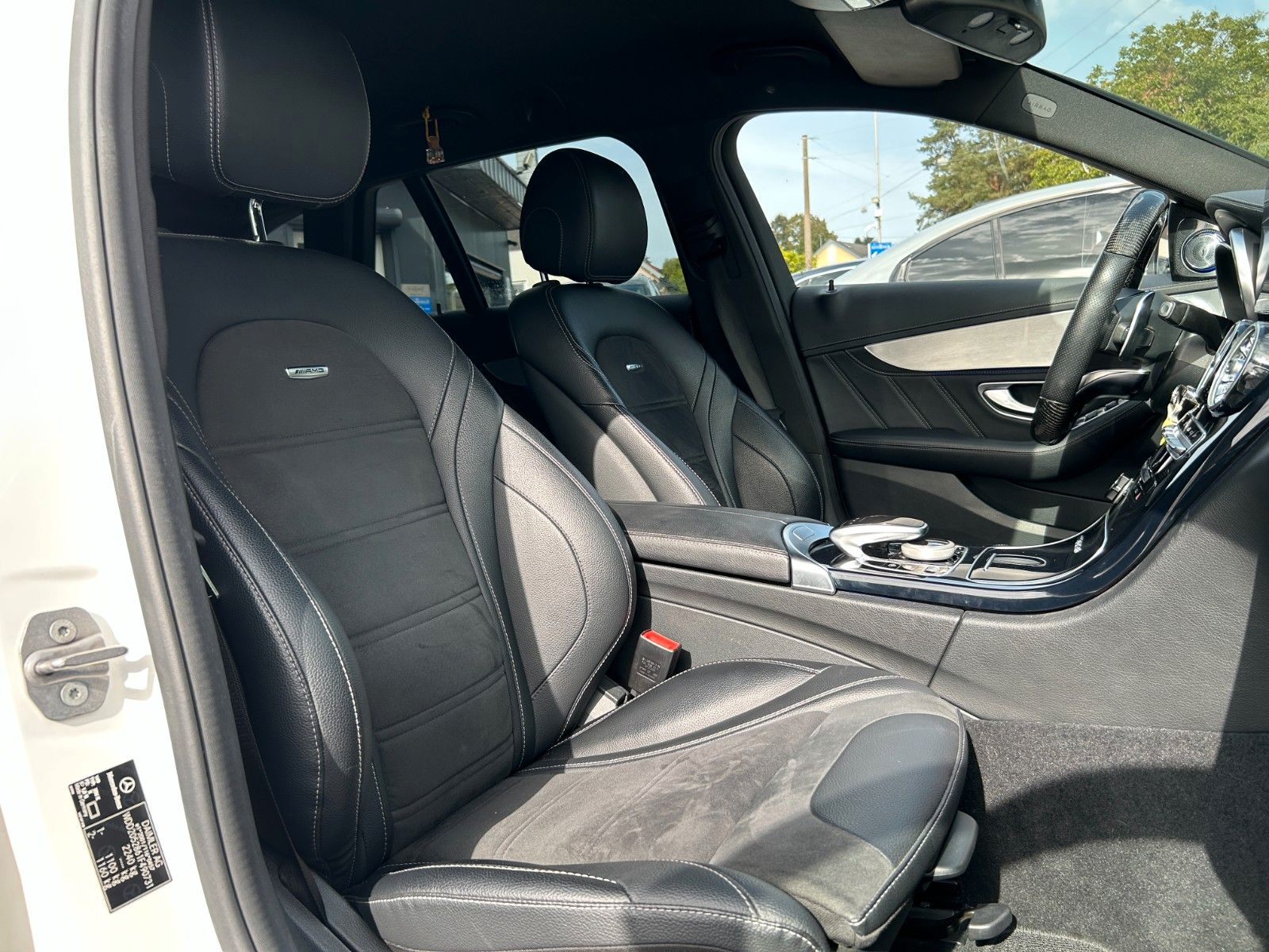 Fahrzeugabbildung Mercedes-Benz C 63 AMG T-Modell mit GARANTIE 12 Monate