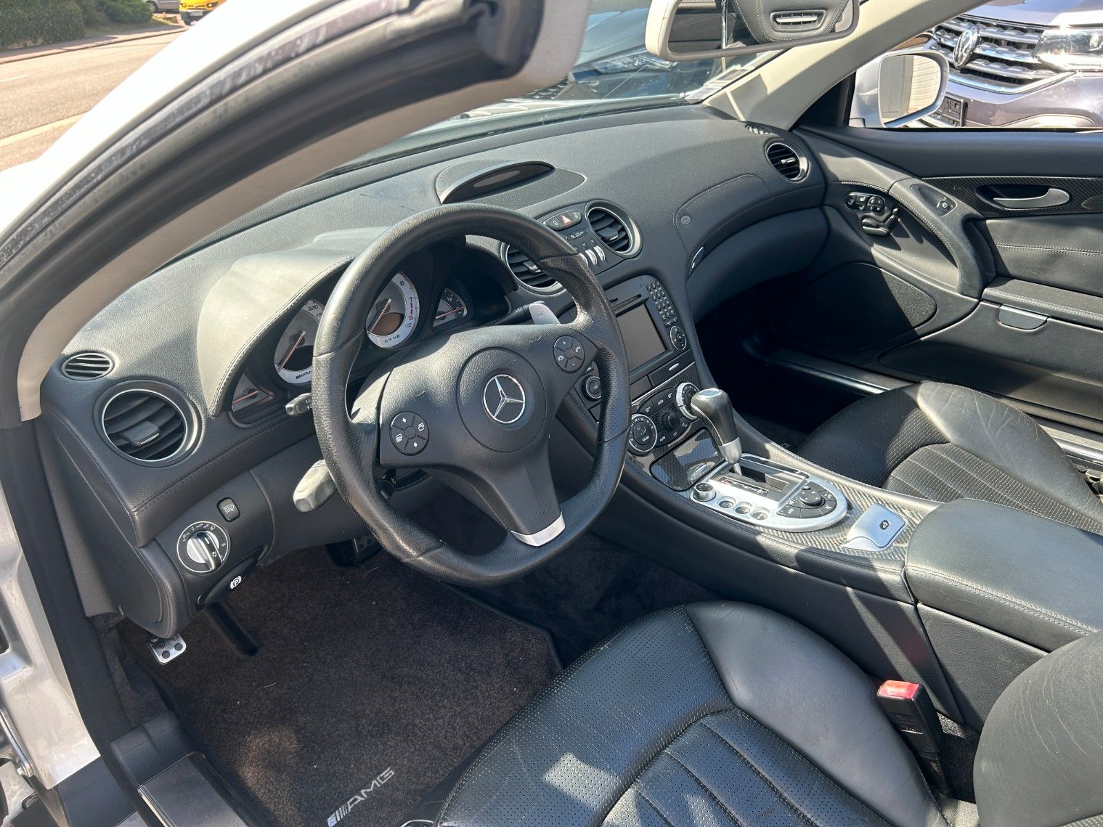 Fahrzeugabbildung Mercedes-Benz SL 63 AMG Edition