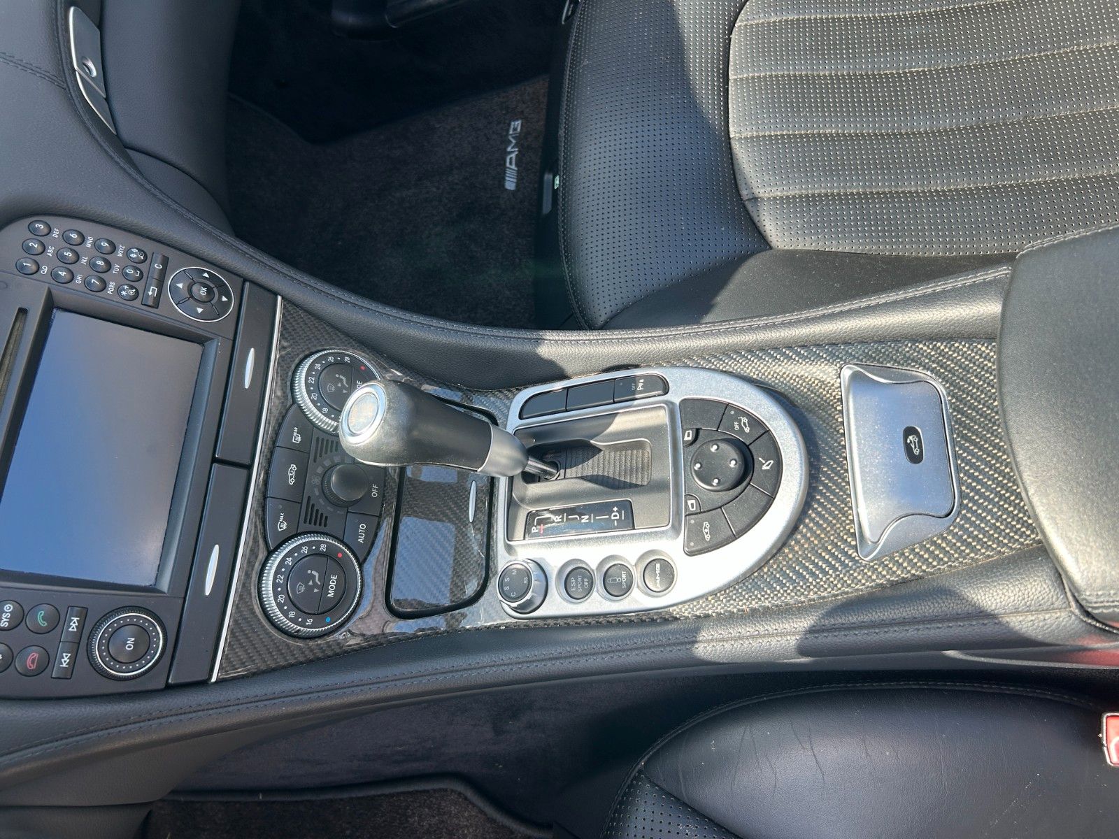 Fahrzeugabbildung Mercedes-Benz SL 63 AMG Edition