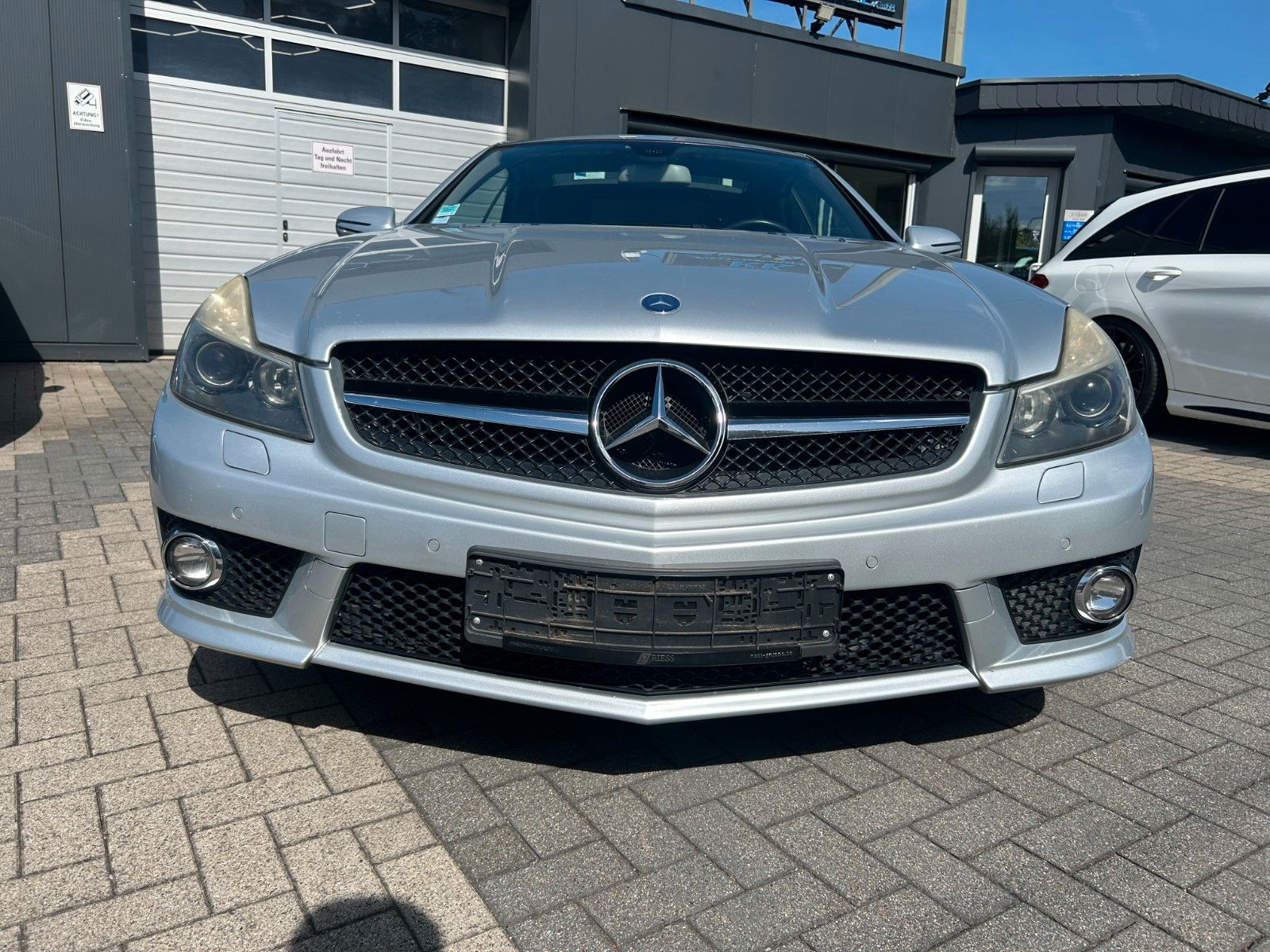 Fahrzeugabbildung Mercedes-Benz SL 63 AMG Edition
