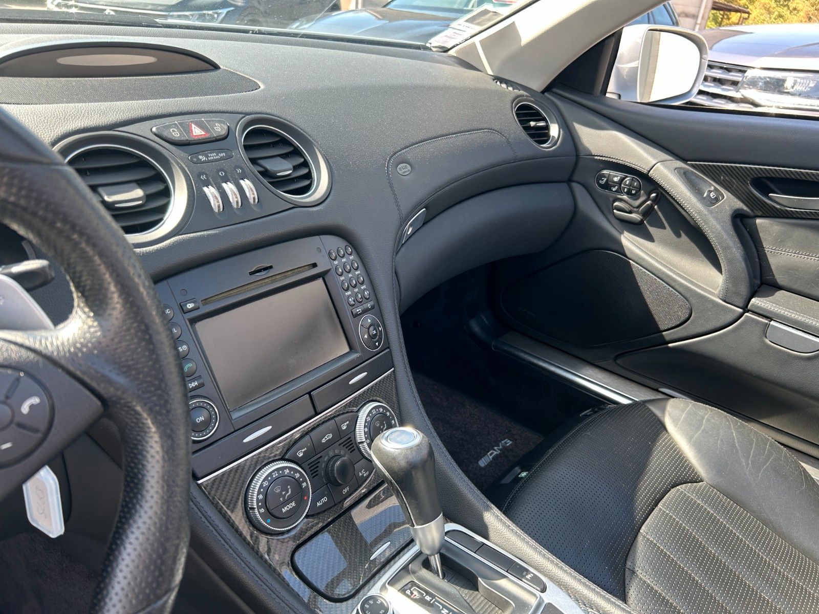 Fahrzeugabbildung Mercedes-Benz SL 63 AMG Edition