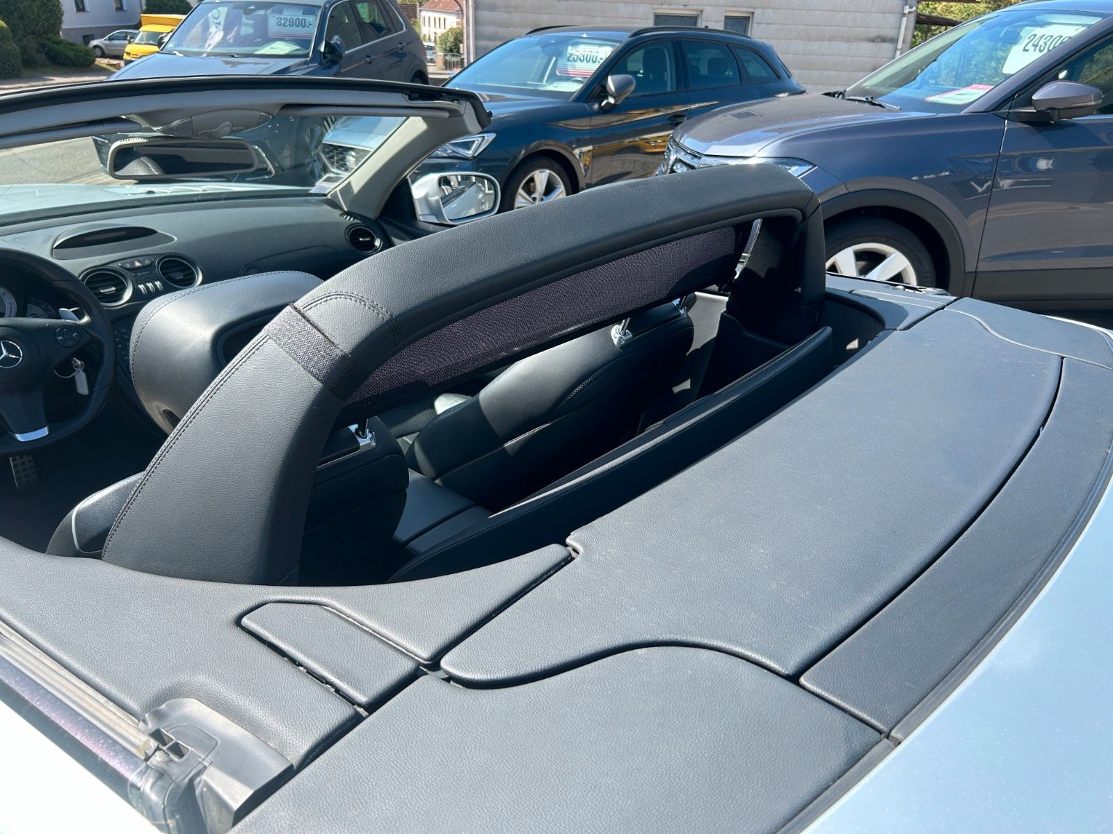 Fahrzeugabbildung Mercedes-Benz SL 63 AMG Edition