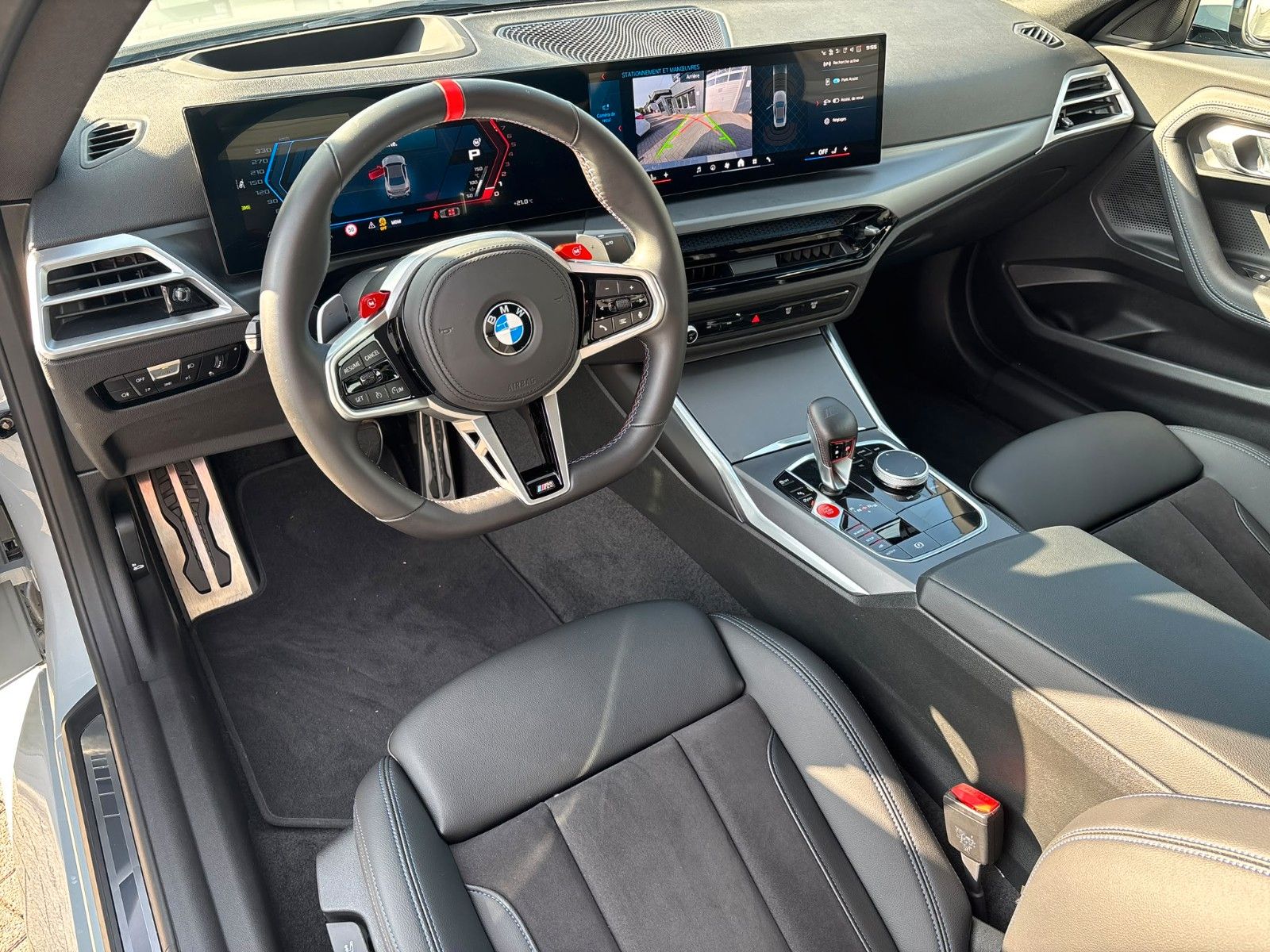 Fahrzeugabbildung BMW M2 Coupe mit Carbondach