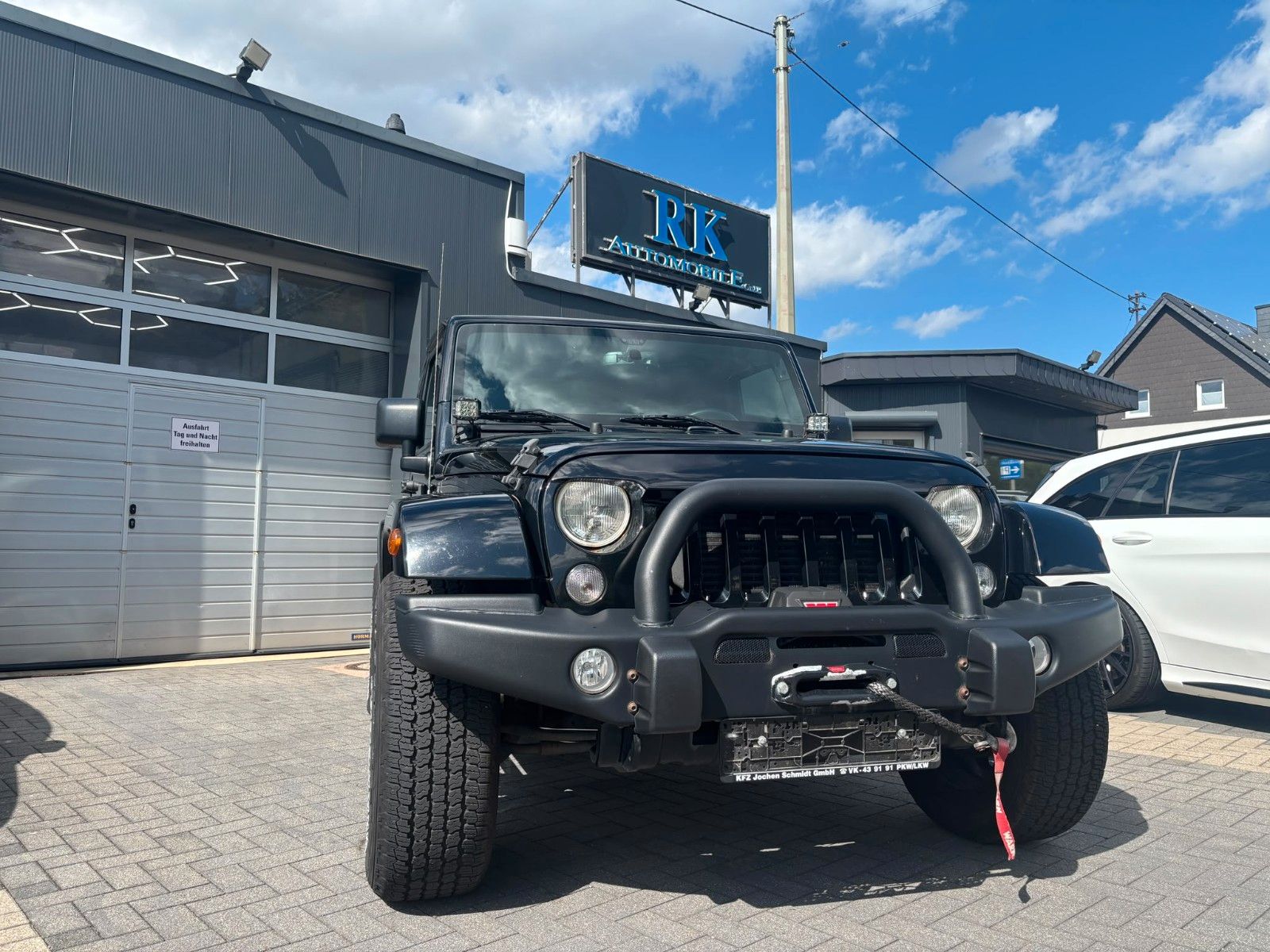 Jeep Wrangler / Unlimited Sahara mit Standheizung