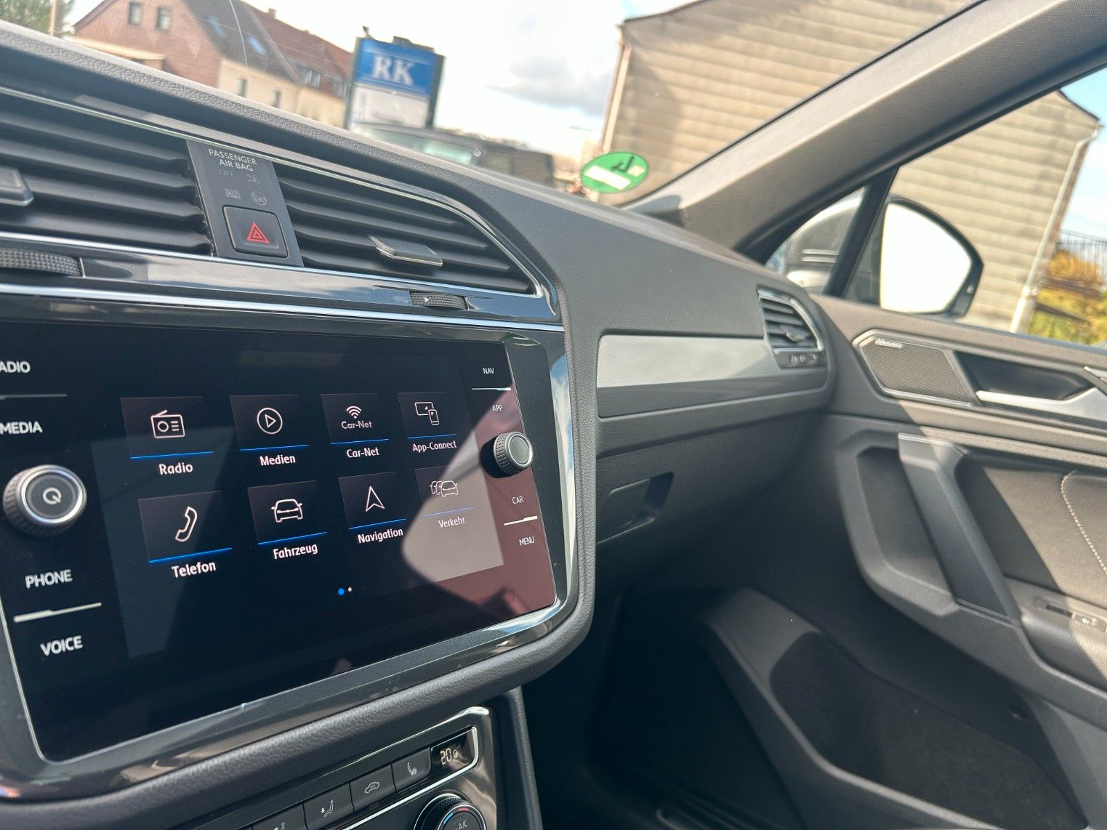 Fahrzeugabbildung Volkswagen Tiguan R-Line Highline 4Motion