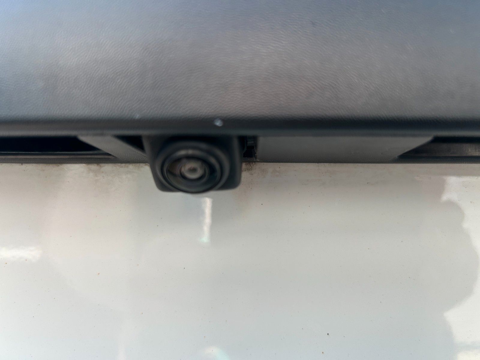 Fahrzeugabbildung Renault Express Extra Navi PDC Bluetooth