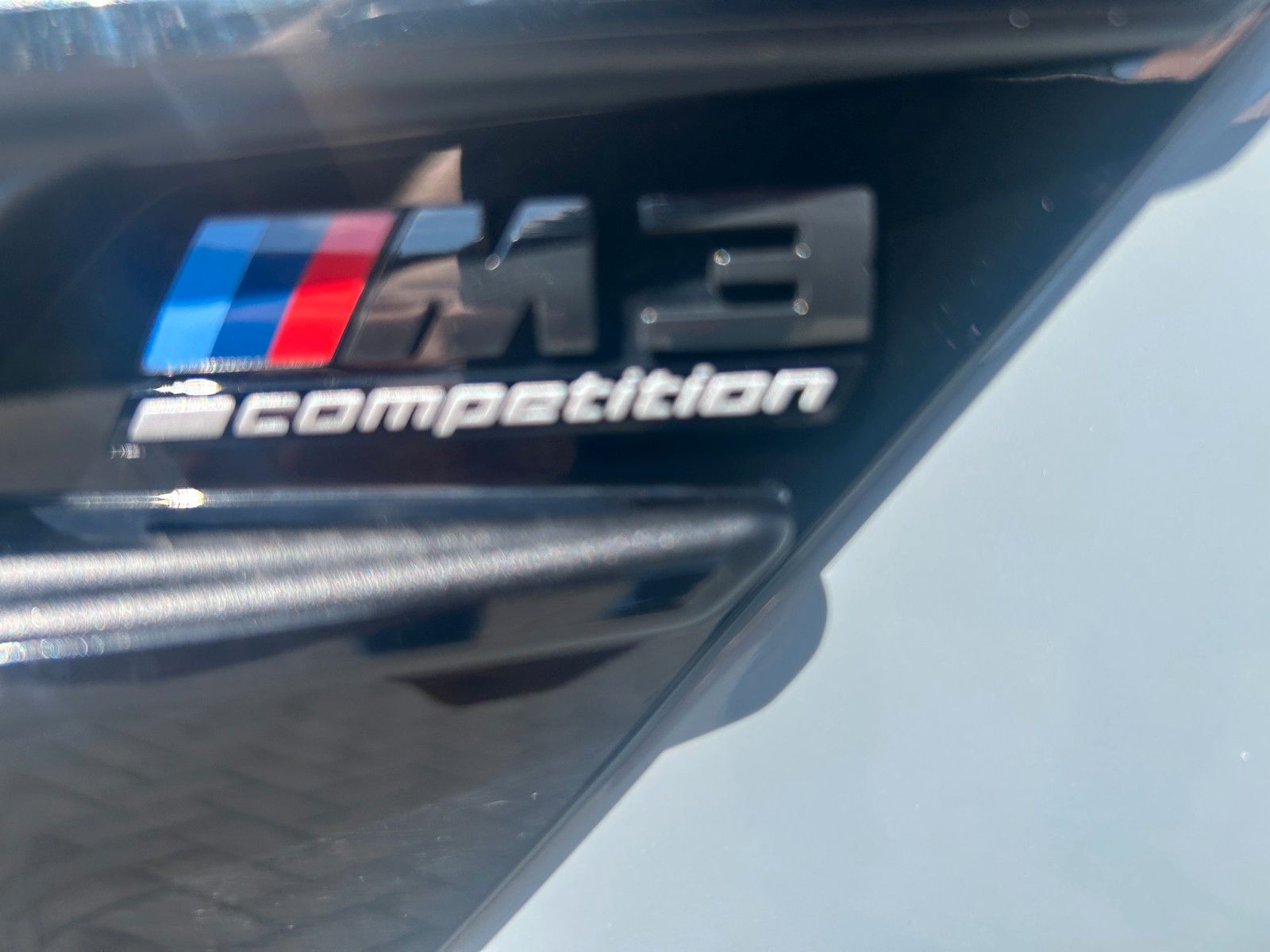 Fahrzeugabbildung BMW M3 Limousine xDrive Competition M