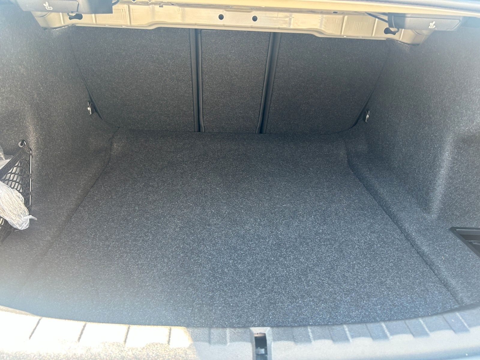 Fahrzeugabbildung BMW M3 Limousine xDrive Competition M