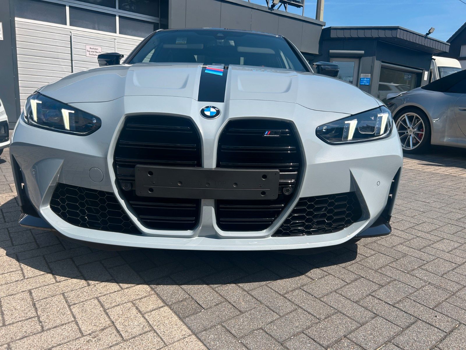 Fahrzeugabbildung BMW M3 Limousine xDrive Competition M