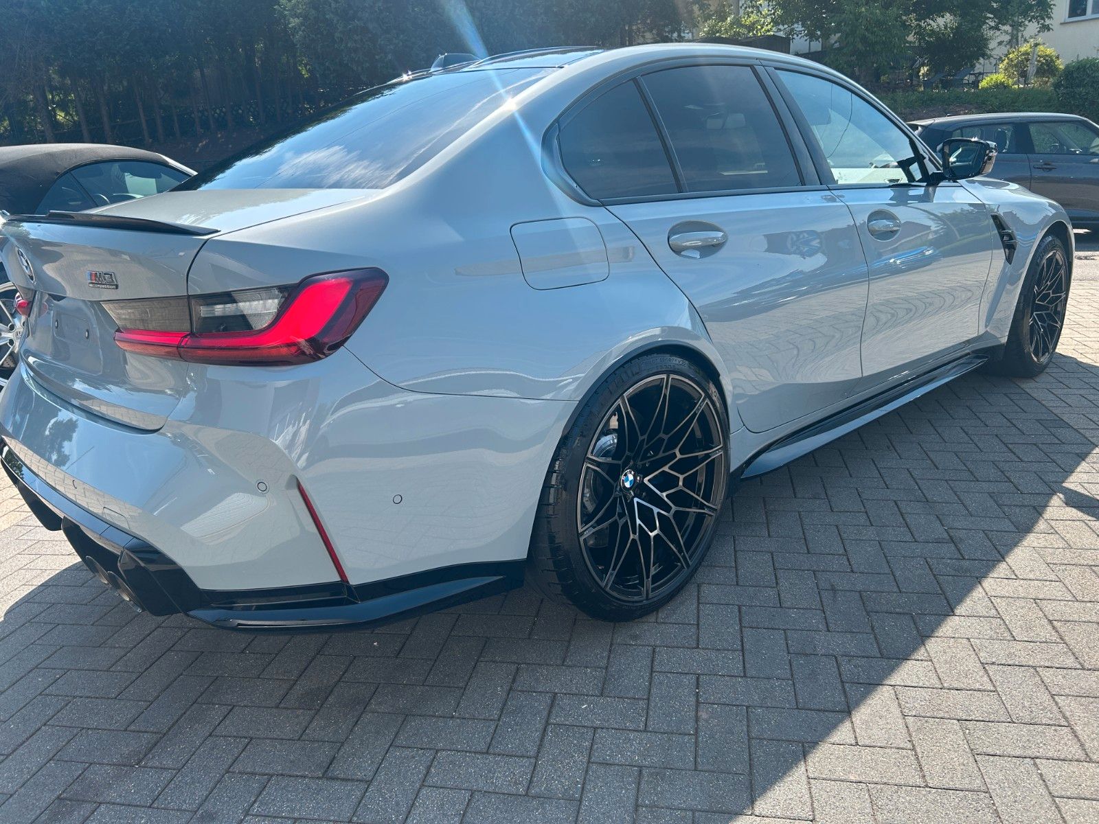 Fahrzeugabbildung BMW M3 Limousine xDrive Competition M