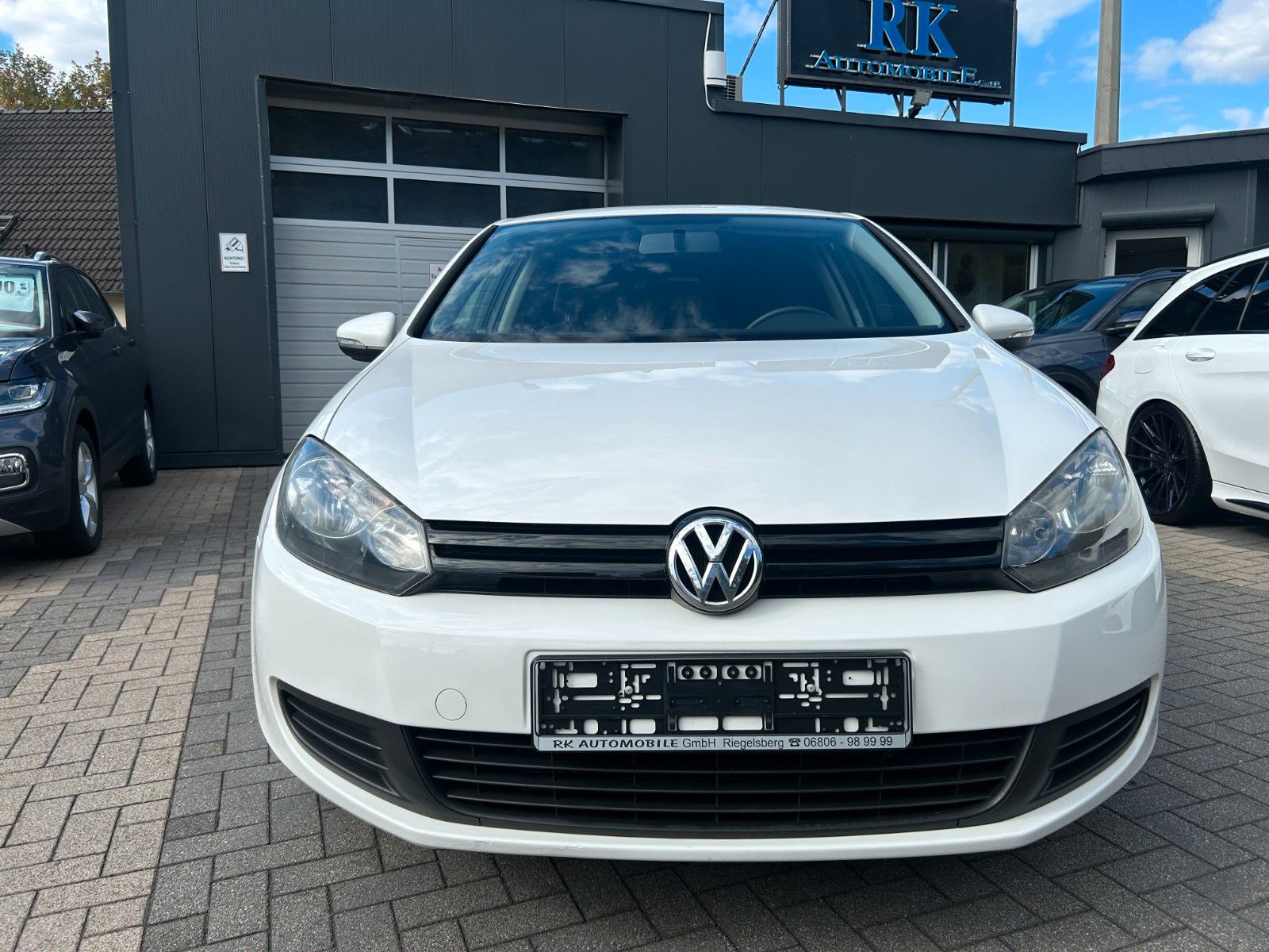 Fahrzeugabbildung Volkswagen Golf VI Klima Navigation tüv09/2028