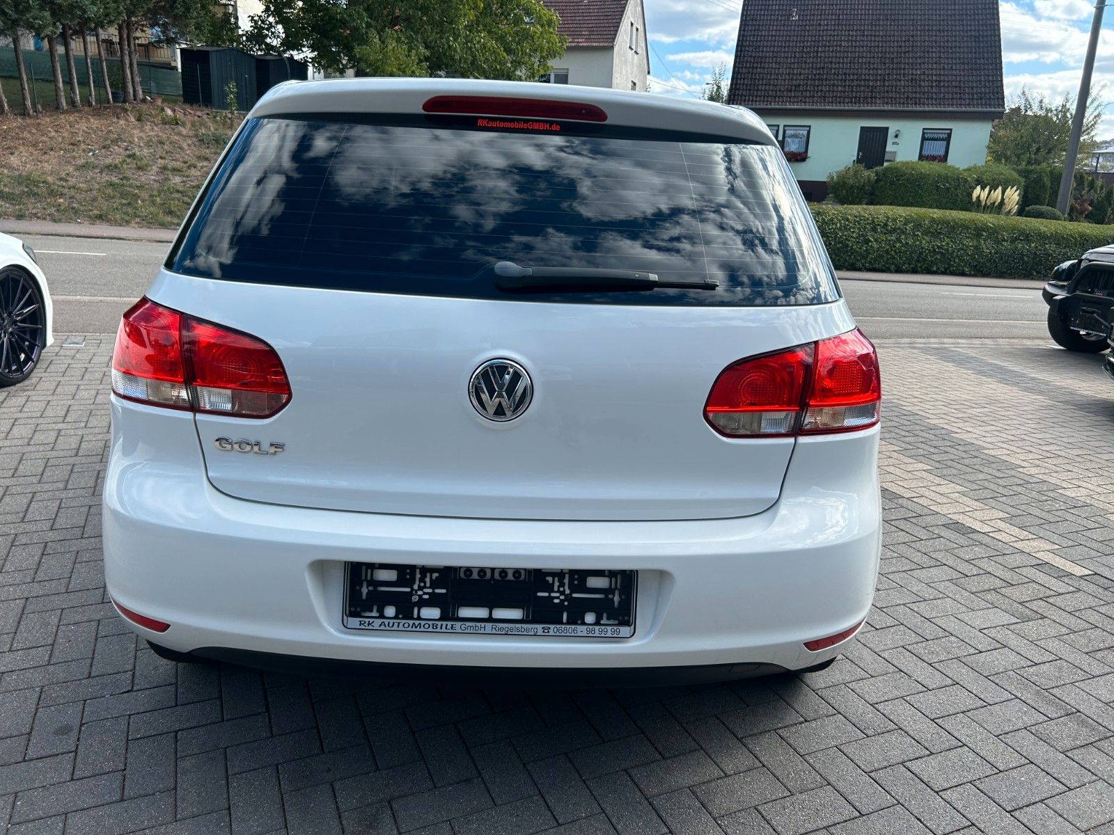 Fahrzeugabbildung Volkswagen Golf VI Klima Navigation tüv09/2028