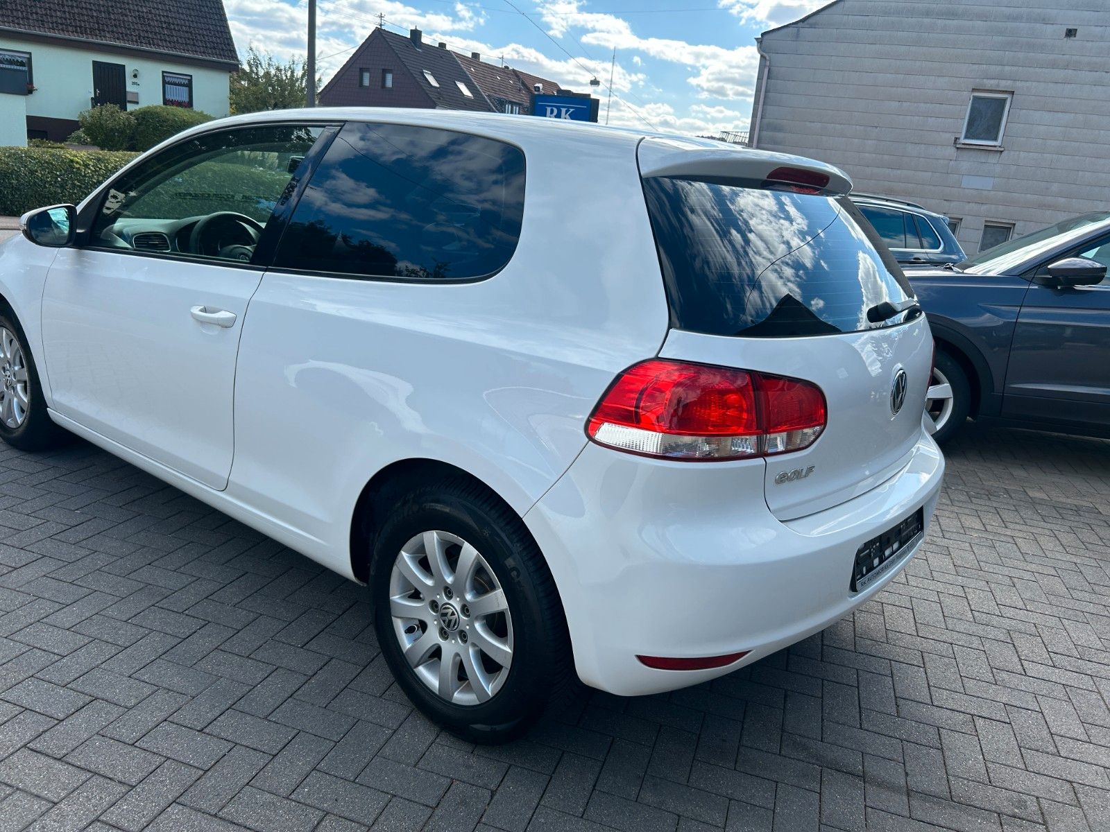 Fahrzeugabbildung Volkswagen Golf VI Klima Navigation tüv09/2028