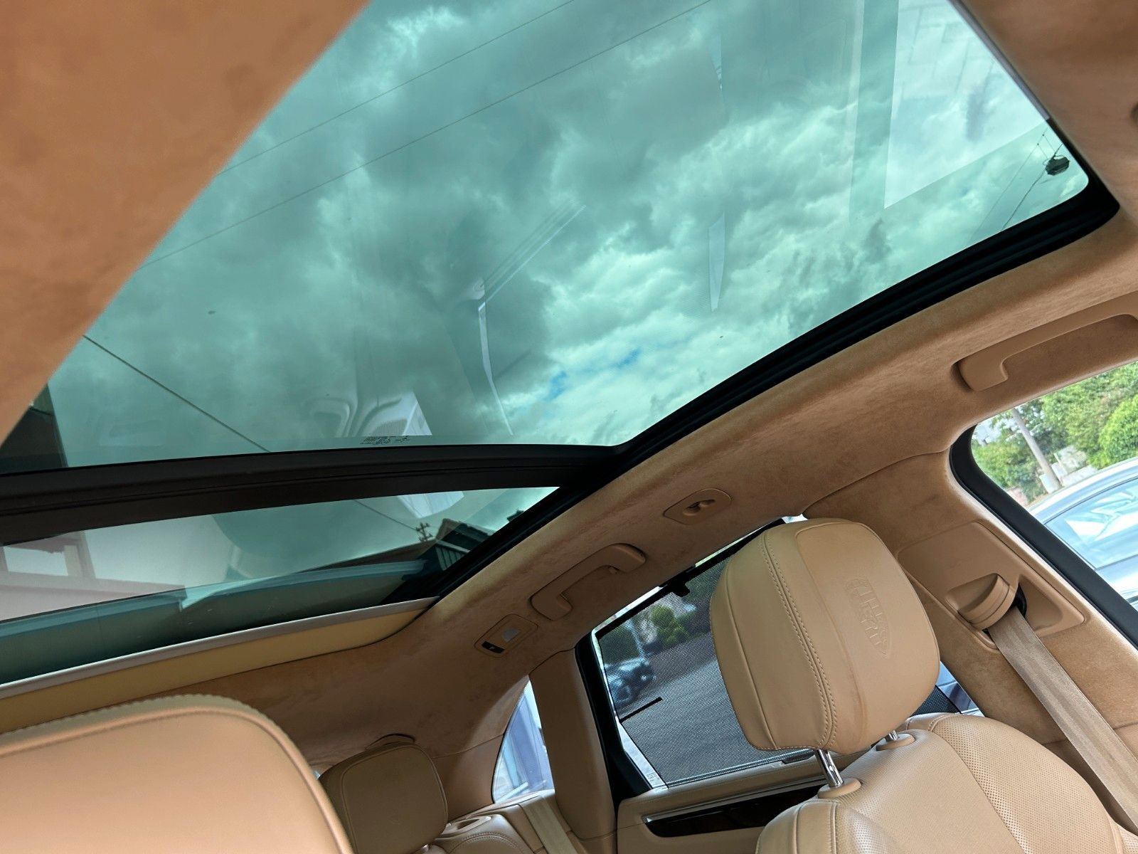 Fahrzeugabbildung Porsche Macan Turbo