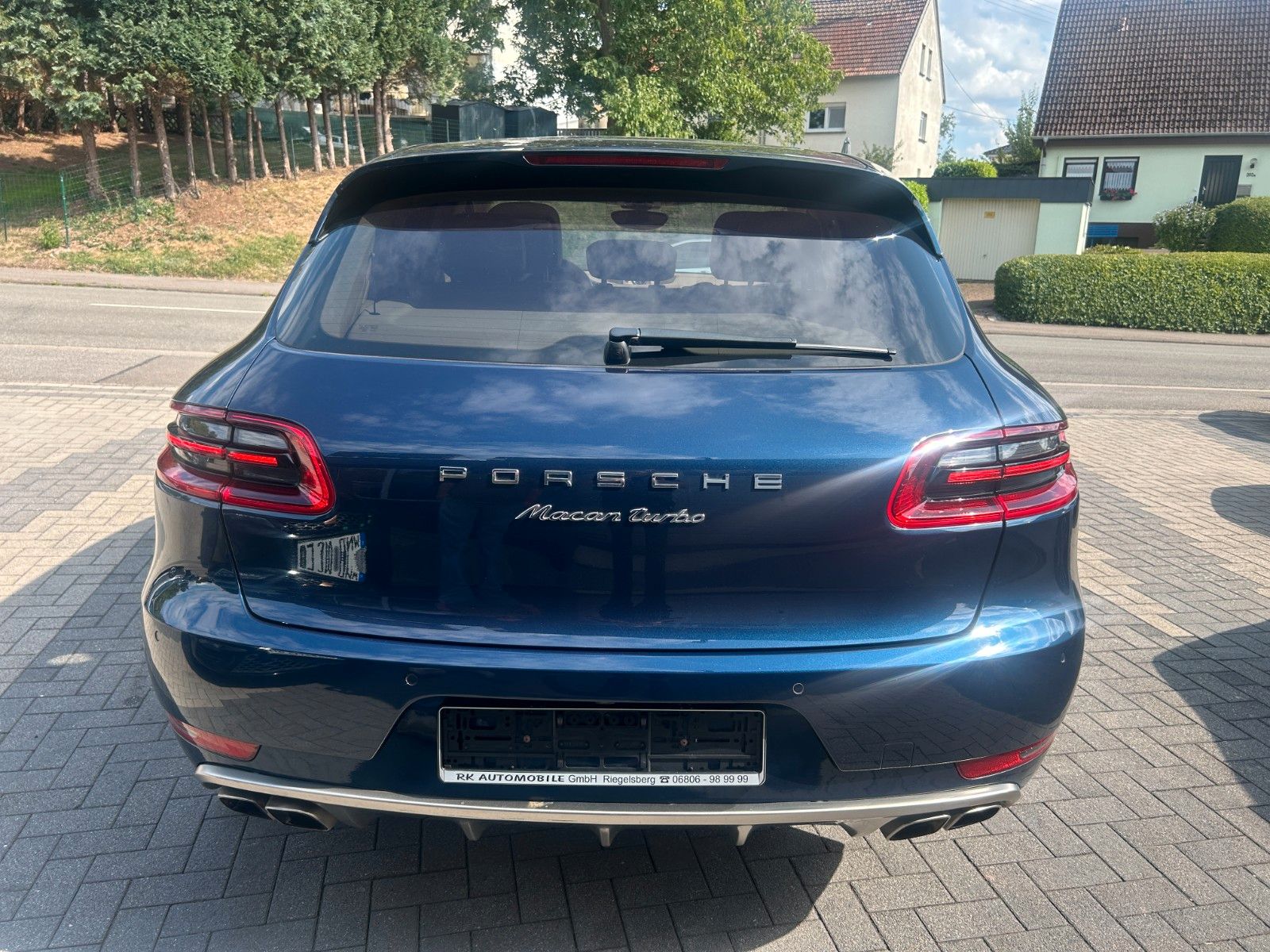Fahrzeugabbildung Porsche Macan Turbo