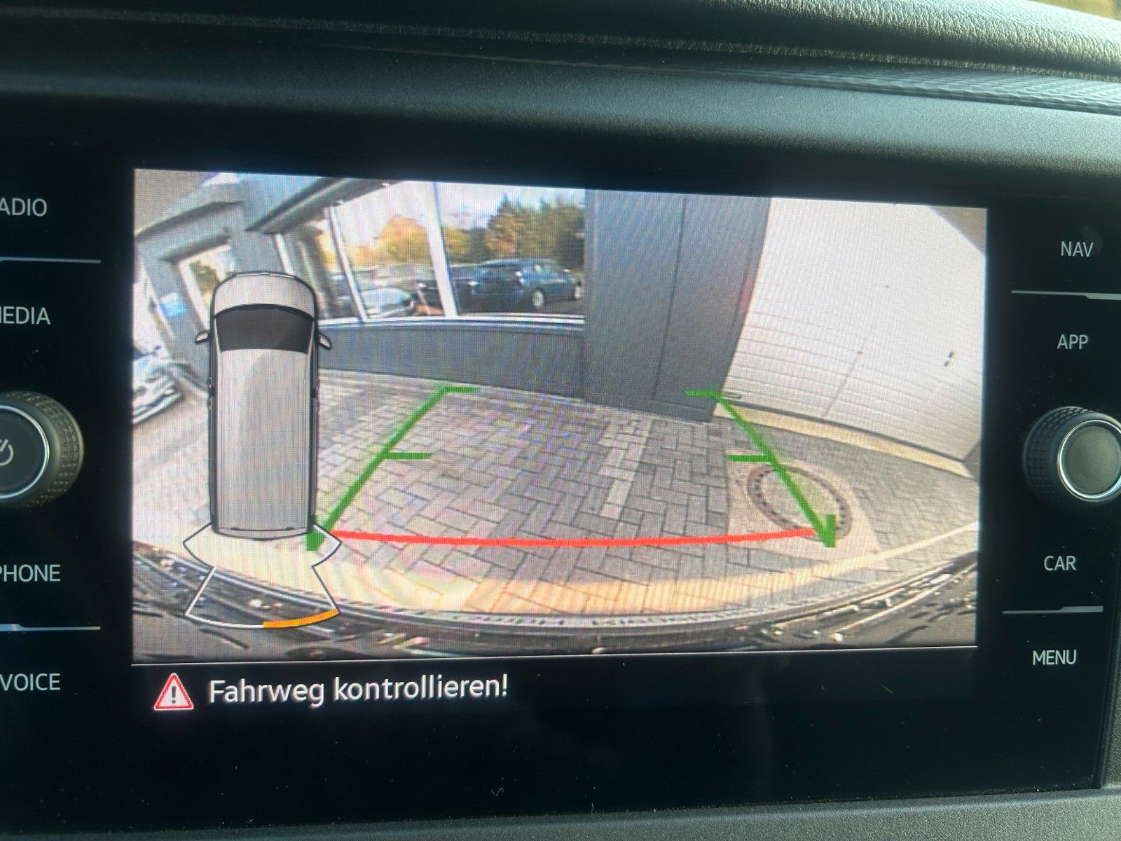 Fahrzeugabbildung Volkswagen T6.1 Kasten lang FWD