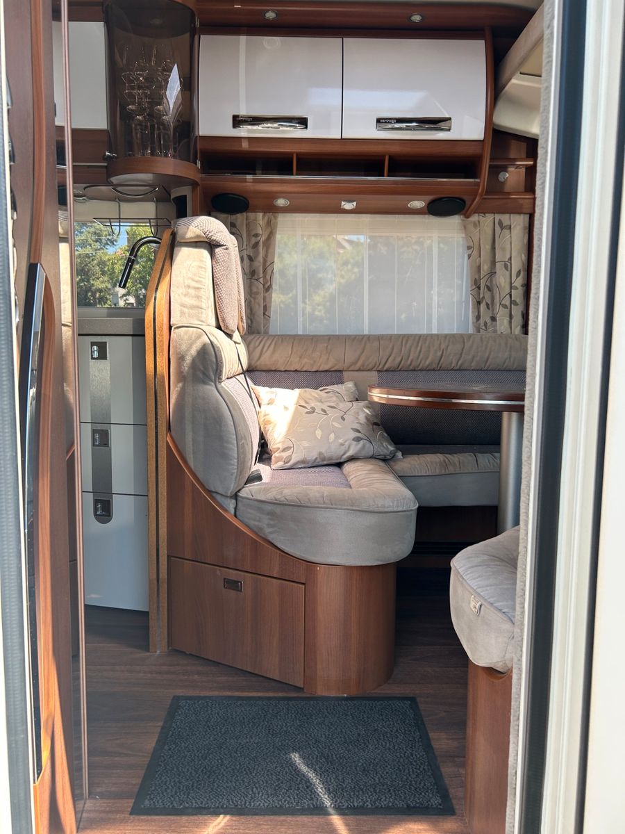 Fahrzeugabbildung Carthago Chic E:-Line 4.7 YACHTING Standklimanlage